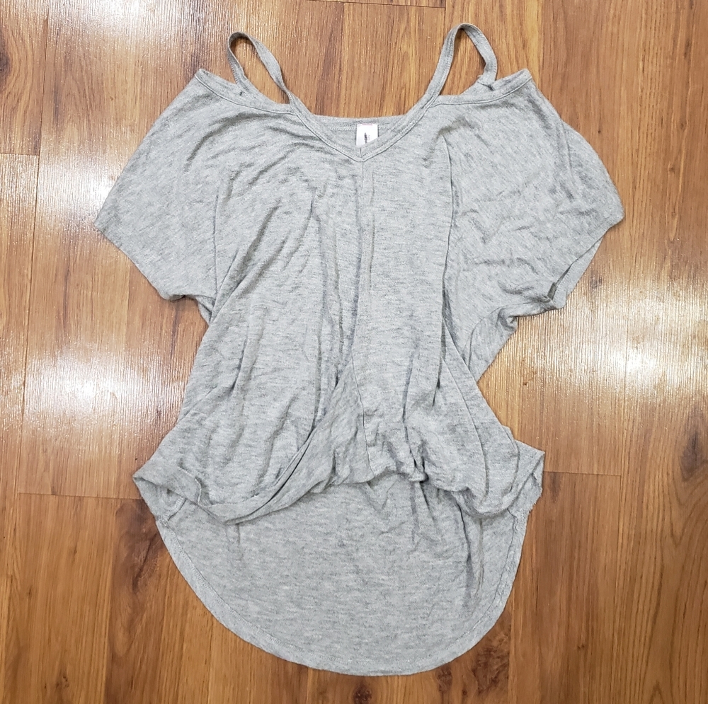 No Boundaries open shoulder top!